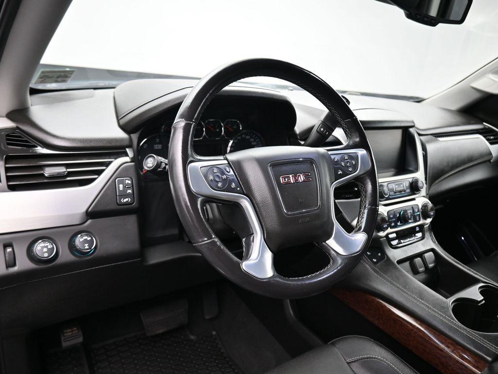 used 2020 GMC Yukon car, priced at $22,988