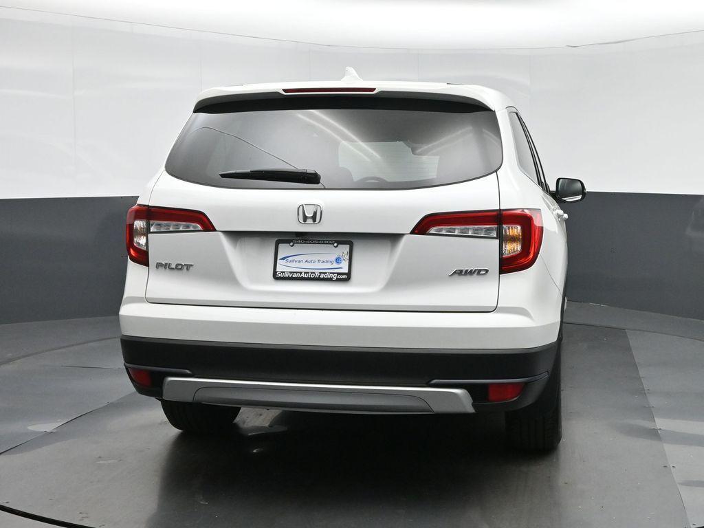 used 2022 Honda Pilot car, priced at $35,499