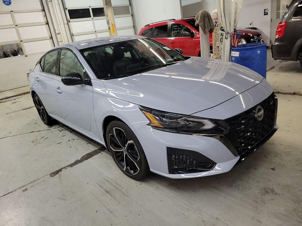 used 2023 Nissan Altima car