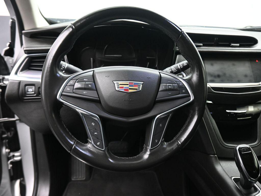 used 2019 Cadillac XT5 car, priced at $25,988