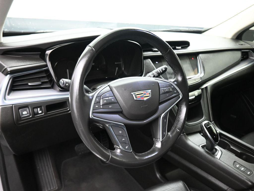 used 2019 Cadillac XT5 car, priced at $25,988