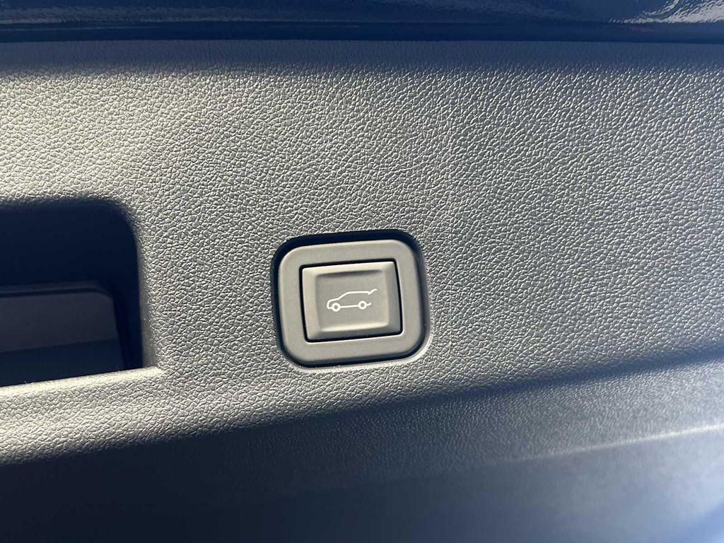 new 2026 GMC Acadia car, priced at $51,608