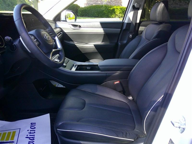 used 2024 Hyundai Palisade car, priced at $37,980