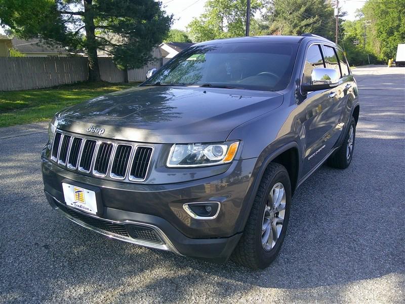 used 2015 Jeep Grand Cherokee car, priced at $10,980