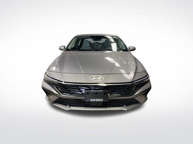new 2025 Hyundai ELANTRA HEV car, priced at $28,409