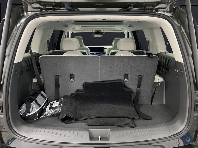 used 2025 Hyundai SANTA FE HEV car, priced at $38,995