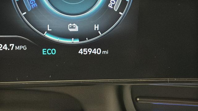 used 2024 Hyundai ELANTRA HEV car, priced at $21,814
