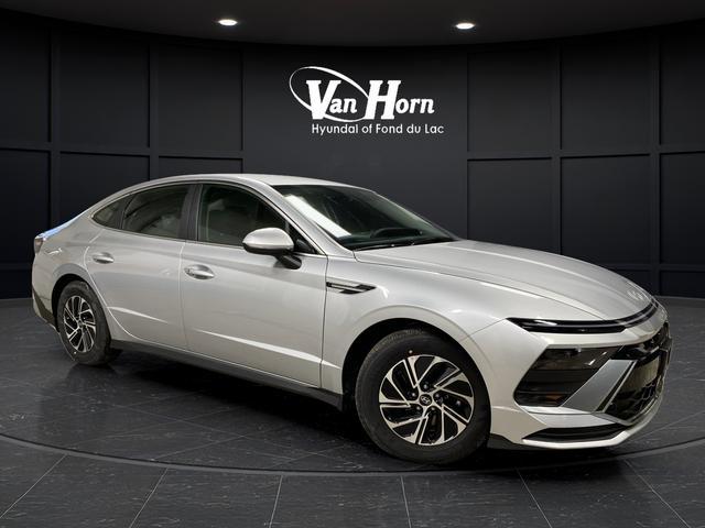 new 2026 Hyundai Sonata Hybrid car, priced at $29,978