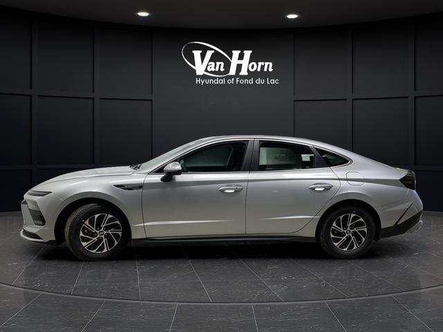 new 2026 Hyundai Sonata Hybrid car, priced at $29,978
