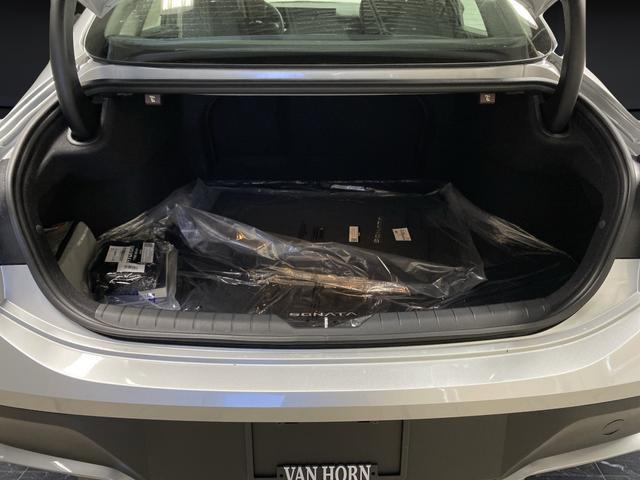 new 2026 Hyundai Sonata Hybrid car, priced at $29,978