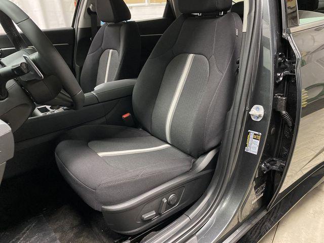 new 2025 Hyundai Sonata Hybrid car, priced at $29,908