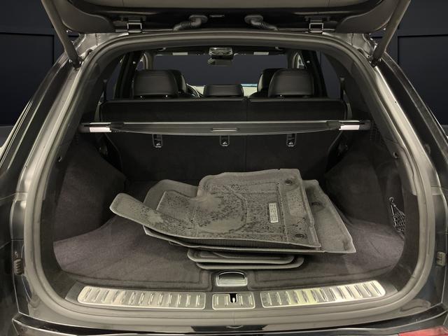 used 2025 Genesis GV70 car, priced at $40,895