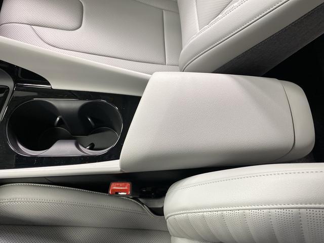 new 2026 Hyundai Elantra car, priced at $27,976