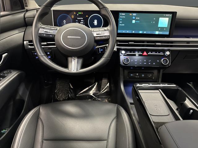 used 2025 Hyundai TUCSON Hybrid car, priced at $29,955