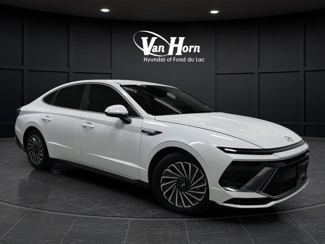 used 2024 Hyundai Sonata Hybrid car, priced at $19,995