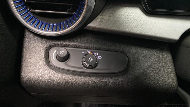 used 2024 Chevrolet Trax car, priced at $19,924