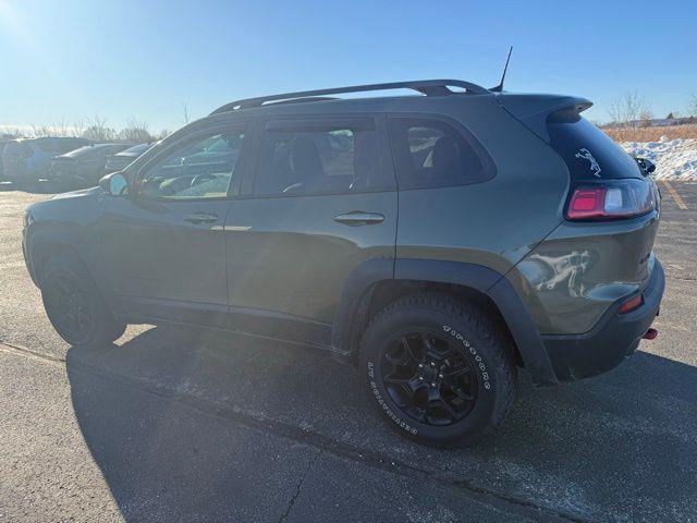 used 2019 Jeep Cherokee car, priced at $18,995