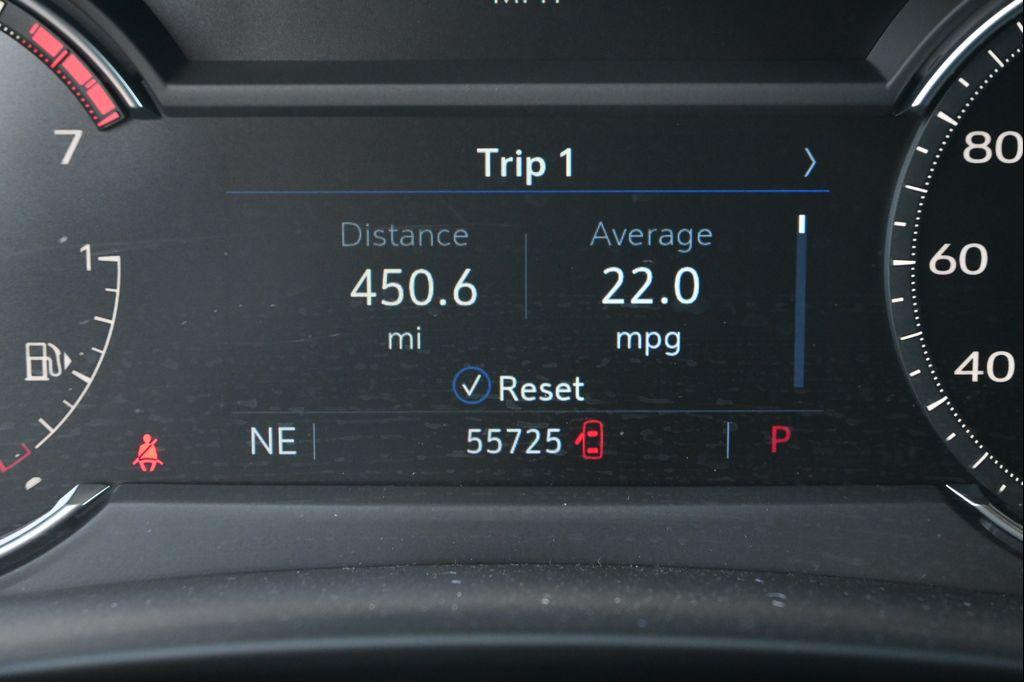 used 2023 Cadillac XT4 car, priced at $22,997