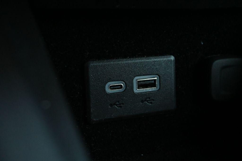 used 2023 Cadillac XT4 car, priced at $22,997