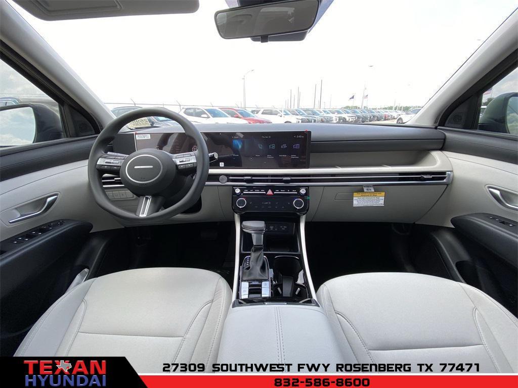 new 2025 Hyundai Tucson car, priced at $26,680