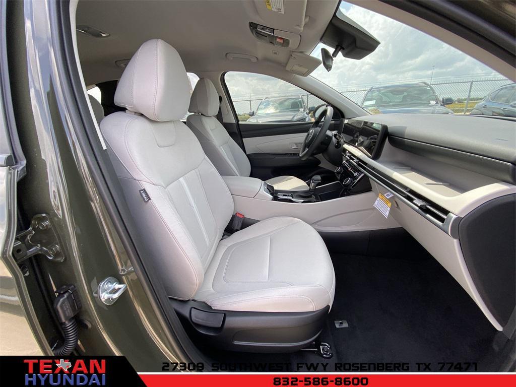new 2025 Hyundai Tucson car, priced at $26,680