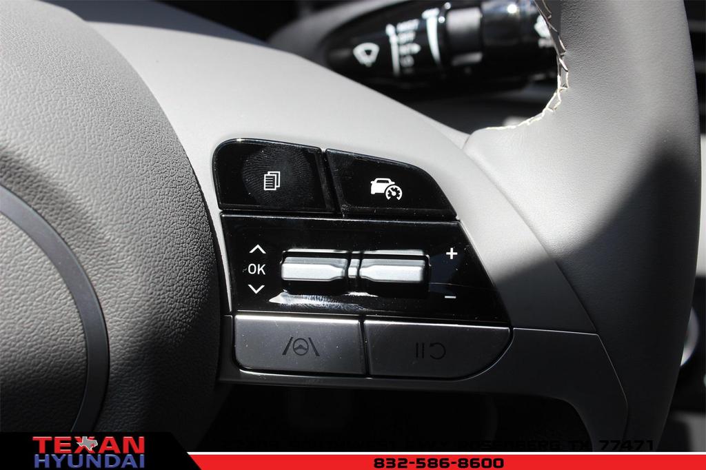 new 2025 Hyundai Elantra car, priced at $21,235