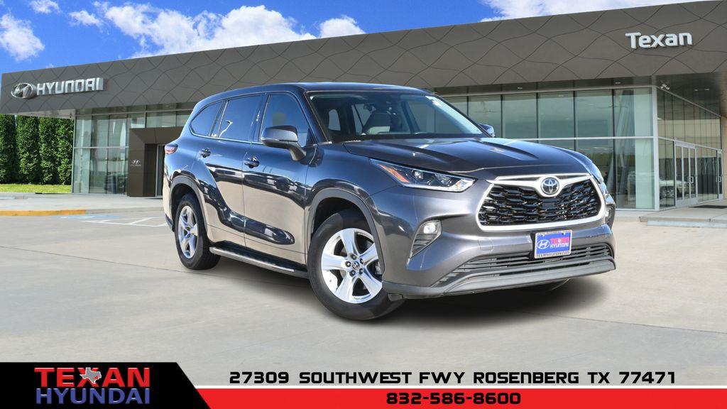 used 2021 Toyota Highlander car, priced at $21,997