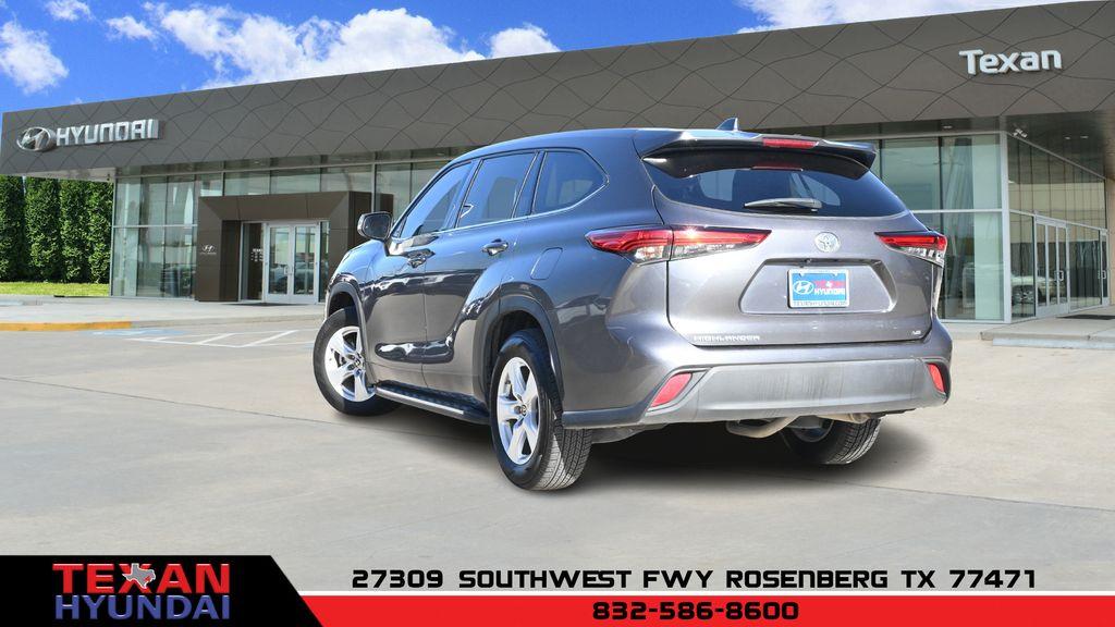 used 2021 Toyota Highlander car, priced at $21,997