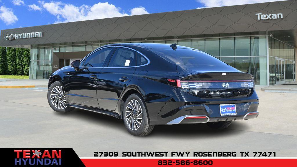 new 2026 Hyundai Sonata Hybrid car, priced at $33,406