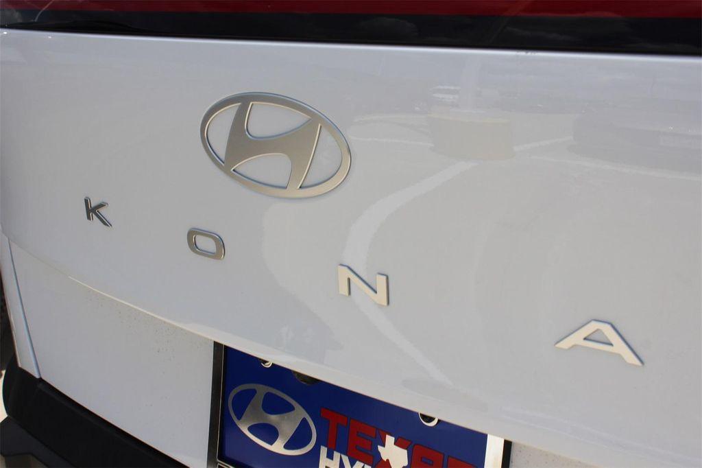 new 2025 Hyundai Kona car, priced at $27,156