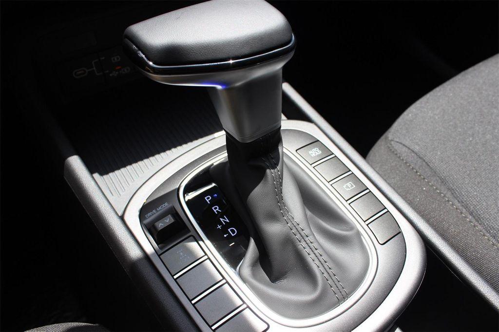 new 2025 Hyundai Kona car, priced at $27,156