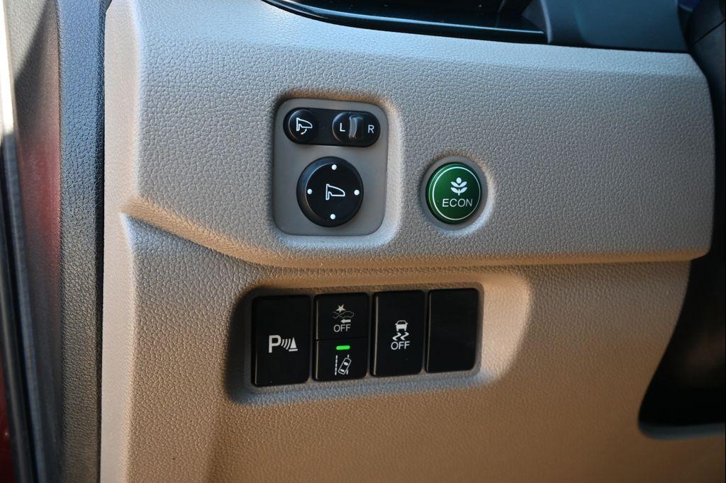 used 2019 Honda Pilot car, priced at $26,998