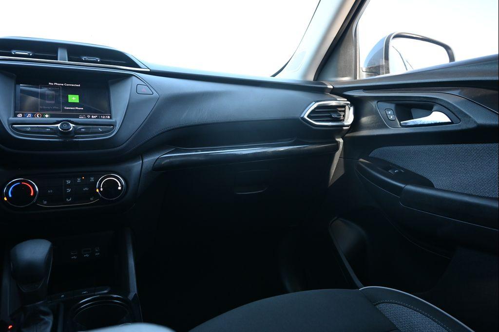 used 2023 Chevrolet TrailBlazer car, priced at $18,798