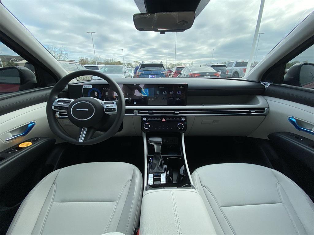 new 2025 Hyundai Tucson car, priced at $26,955