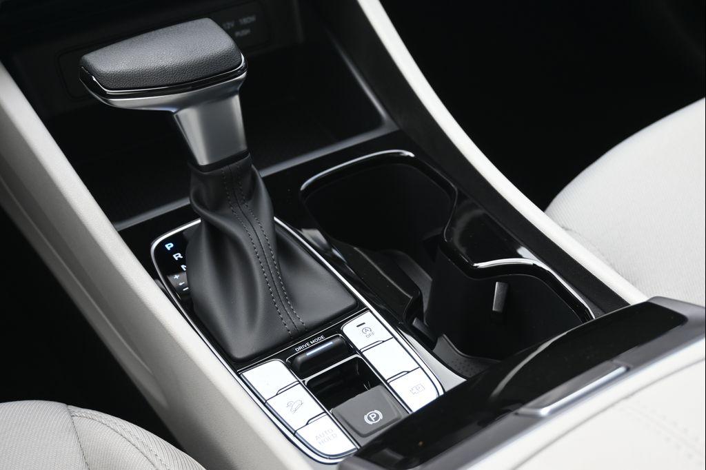 new 2026 Hyundai Tucson car, priced at $32,357