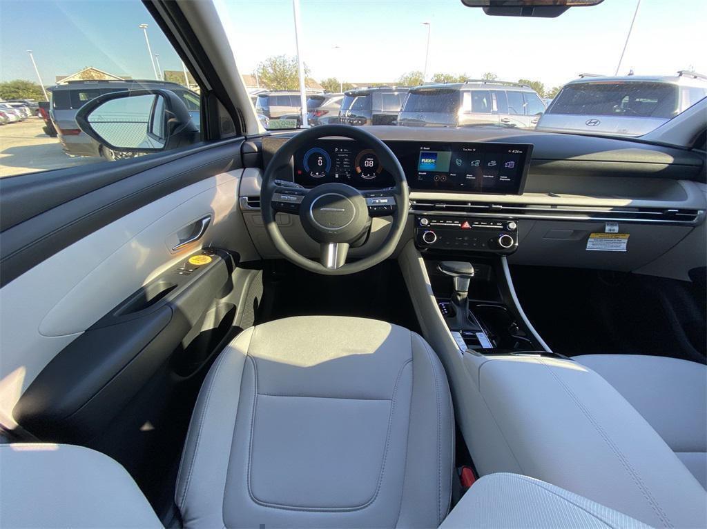 new 2025 Hyundai Tucson car, priced at $27,264