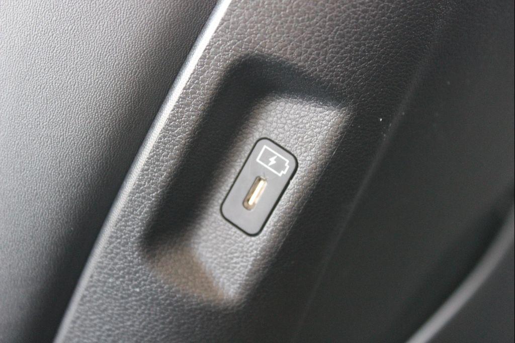 new 2025 Hyundai Santa Fe car, priced at $39,968