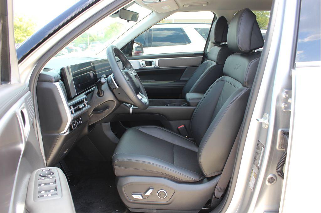 new 2025 Hyundai Santa Fe car, priced at $39,968