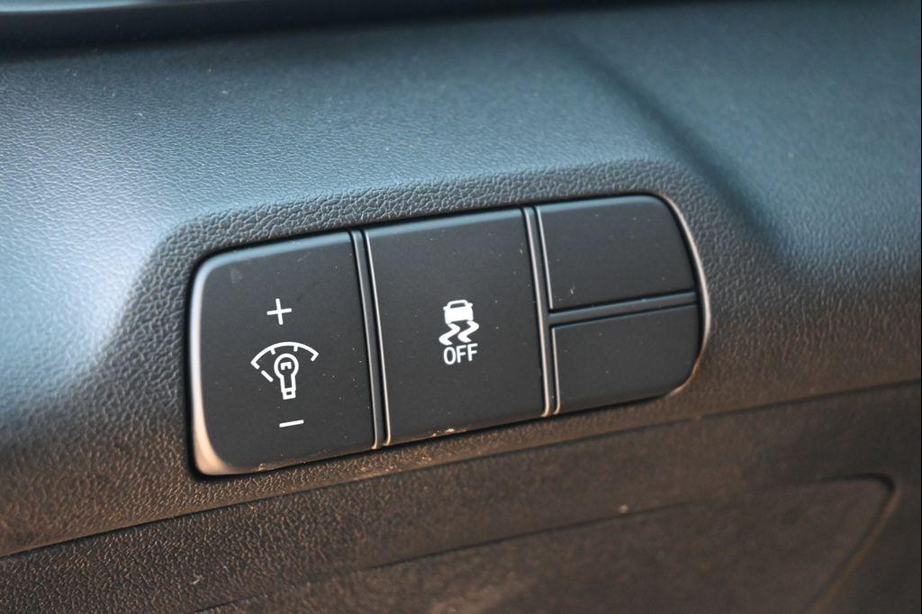 new 2026 Hyundai Elantra car, priced at $25,011