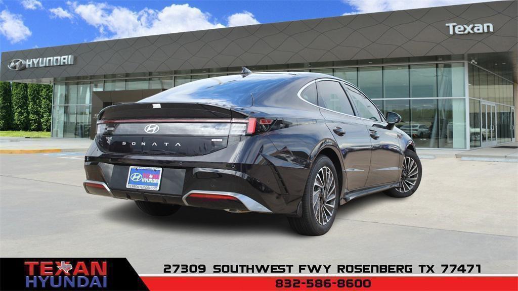 new 2025 Hyundai Sonata Hybrid car, priced at $31,052