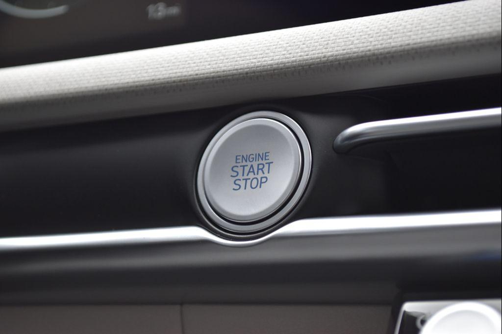 new 2026 Hyundai TUCSON Hybrid car, priced at $37,028