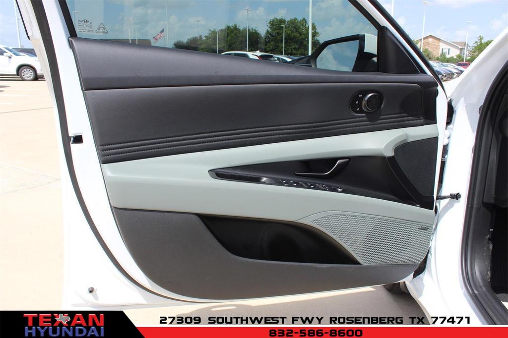 new 2025 Hyundai ELANTRA HEV car, priced at $28,398