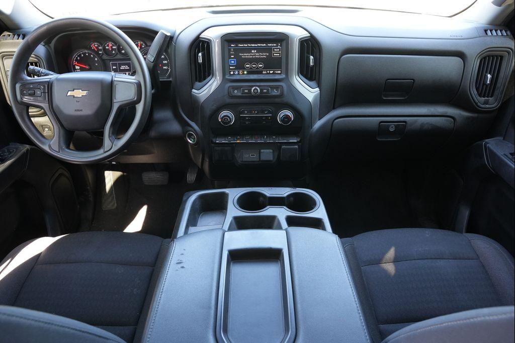 used 2022 Chevrolet Silverado 1500 car, priced at $27,998