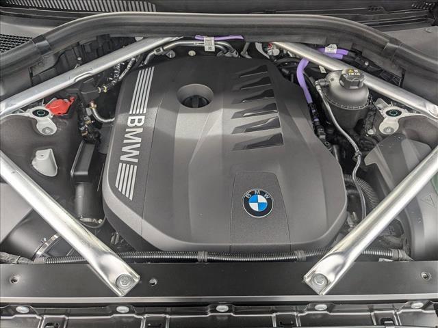 new 2026 BMW X7 car, priced at $92,465