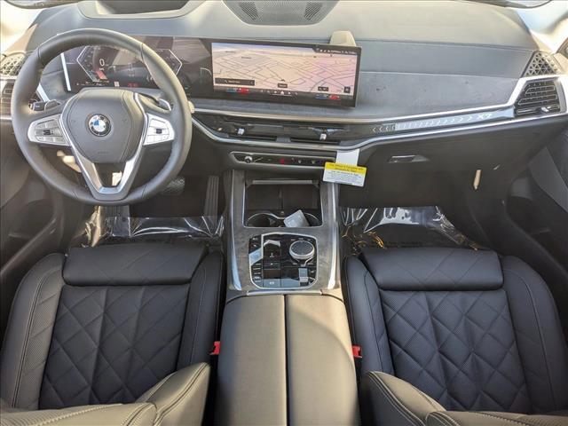 new 2026 BMW X7 car, priced at $93,965