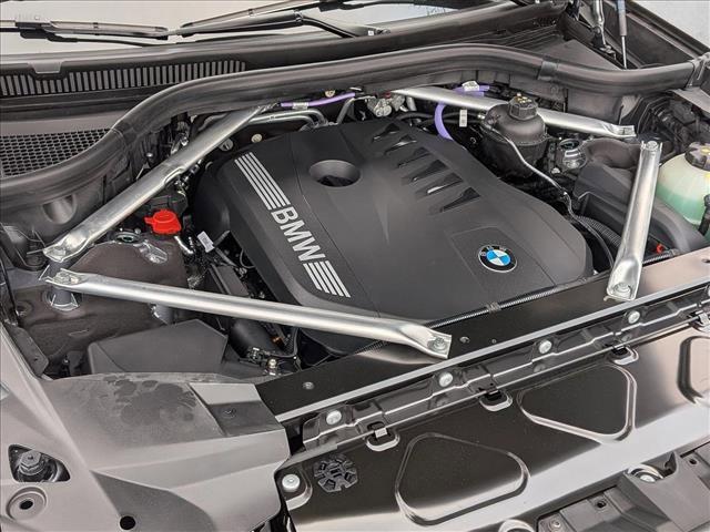 new 2026 BMW X7 car, priced at $95,800