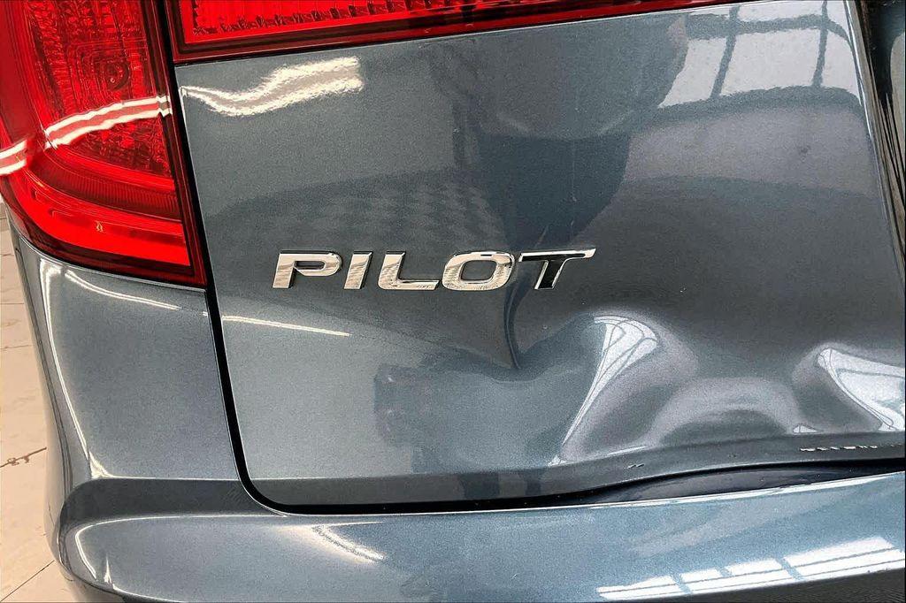 used 2018 Honda Pilot car, priced at $20,909
