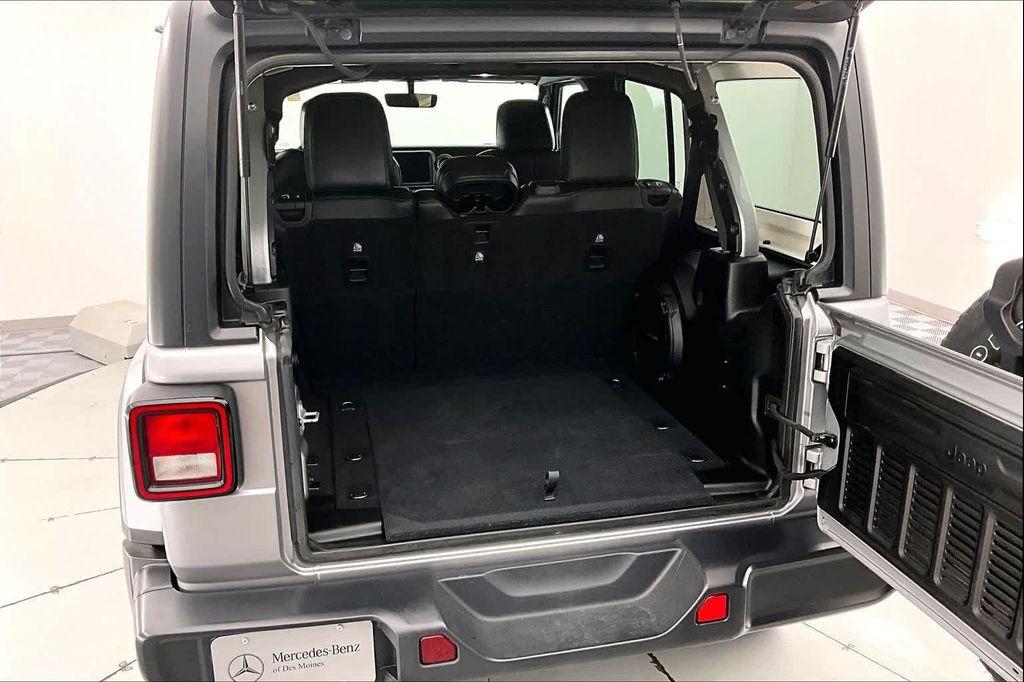 used 2018 Jeep Wrangler Unlimited car, priced at $24,925