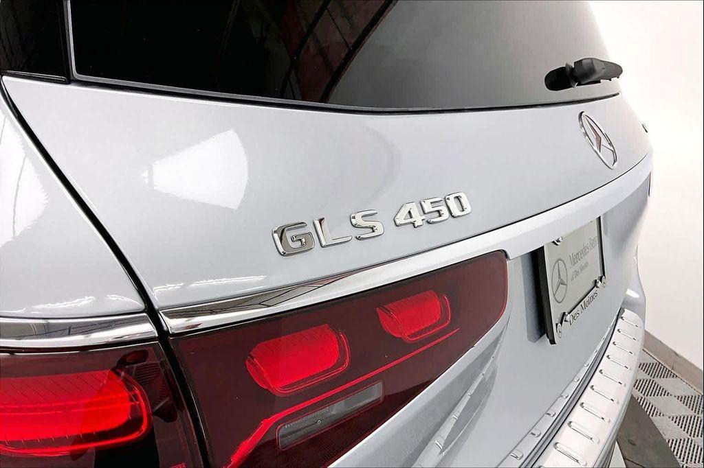 new 2026 Mercedes-Benz GLS 450 car, priced at $98,010