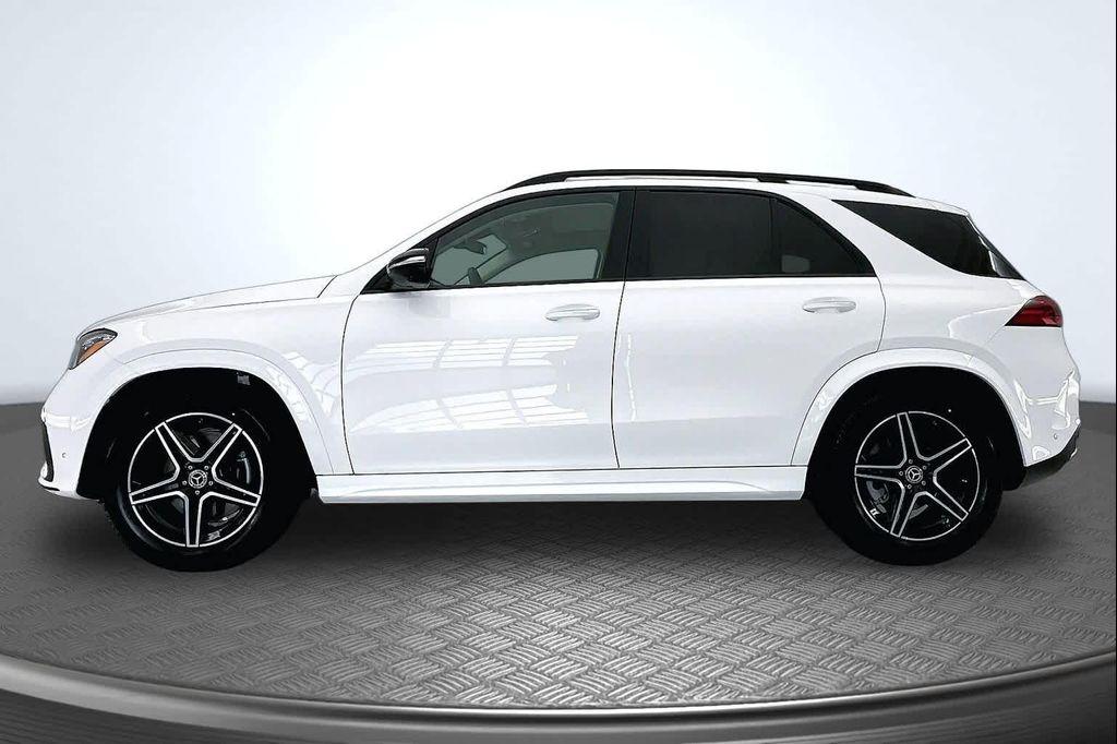 new 2026 Mercedes-Benz GLE 450 car, priced at $78,910